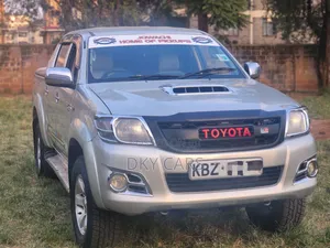 Toyota Hilux 2007 Silver