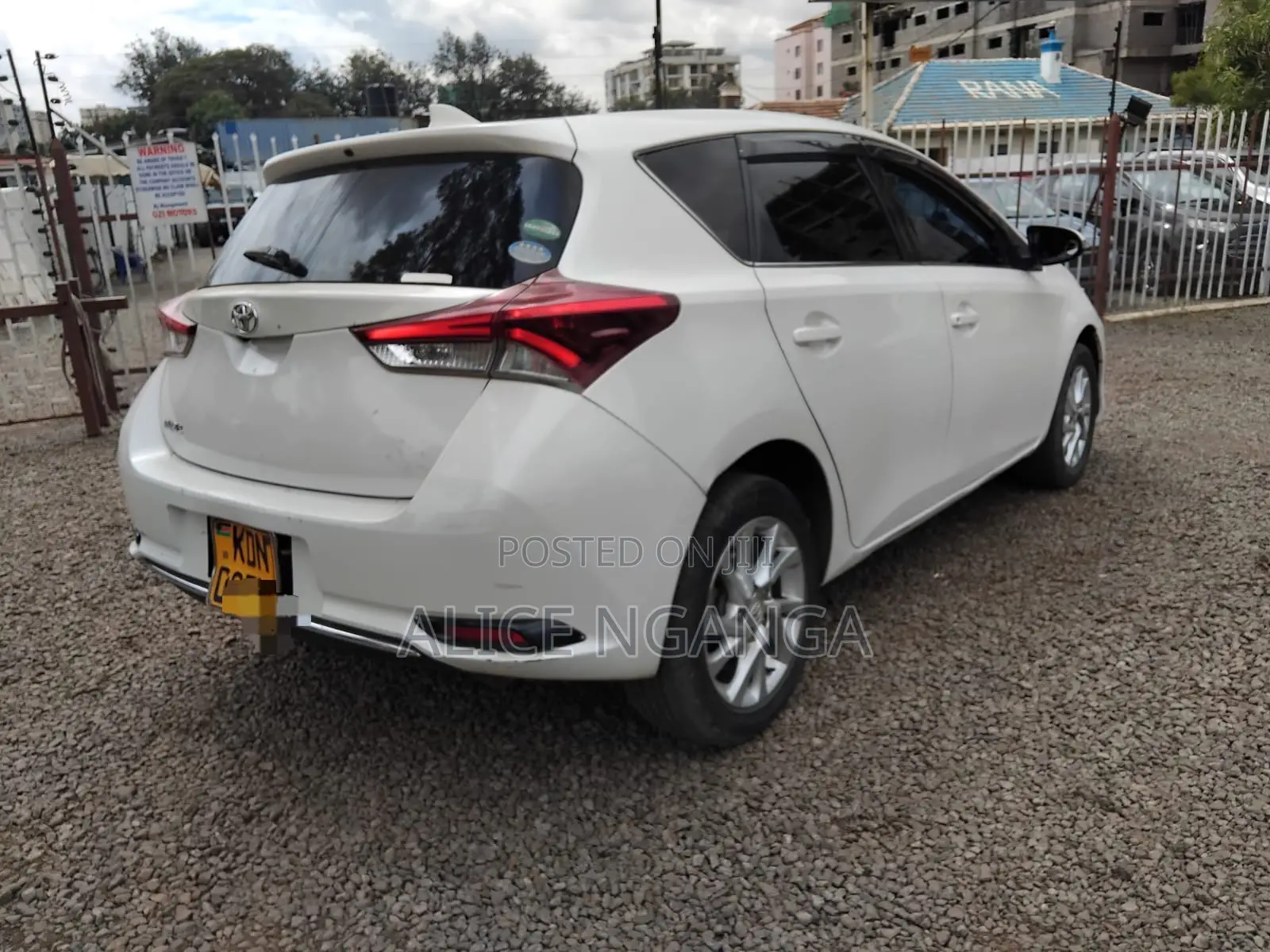 Toyota Auris 2016 White