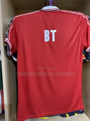 Manchester United Retro Kit