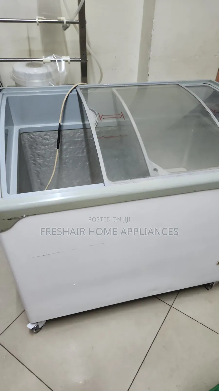 Medium Deep Freezer Display