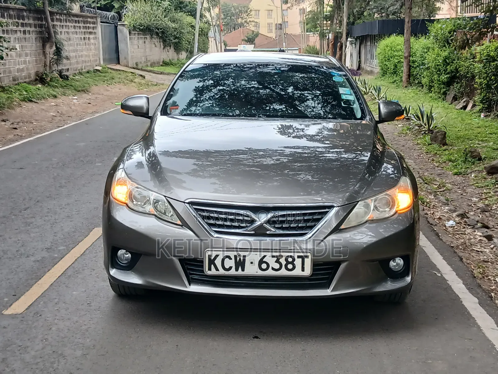 Toyota Mark X 2012