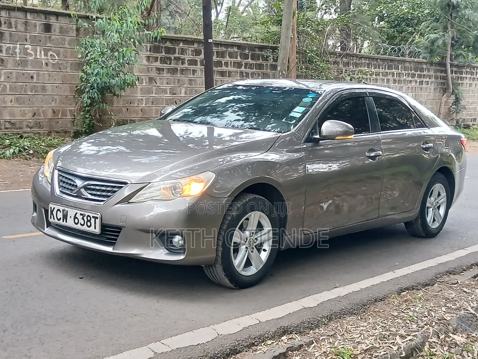 Toyota Mark X 2012