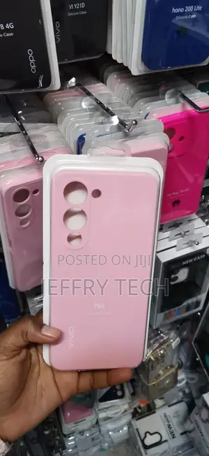 Vivo Y04 Silky-Smooth, Anti-Slip Matte Texture Cover