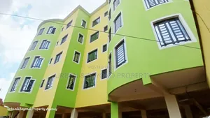 2bdrm Apartment in Zambezi/Sigona for rent