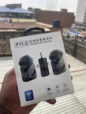 F11-2 Wireless Microphone With Active Noise Cancellation