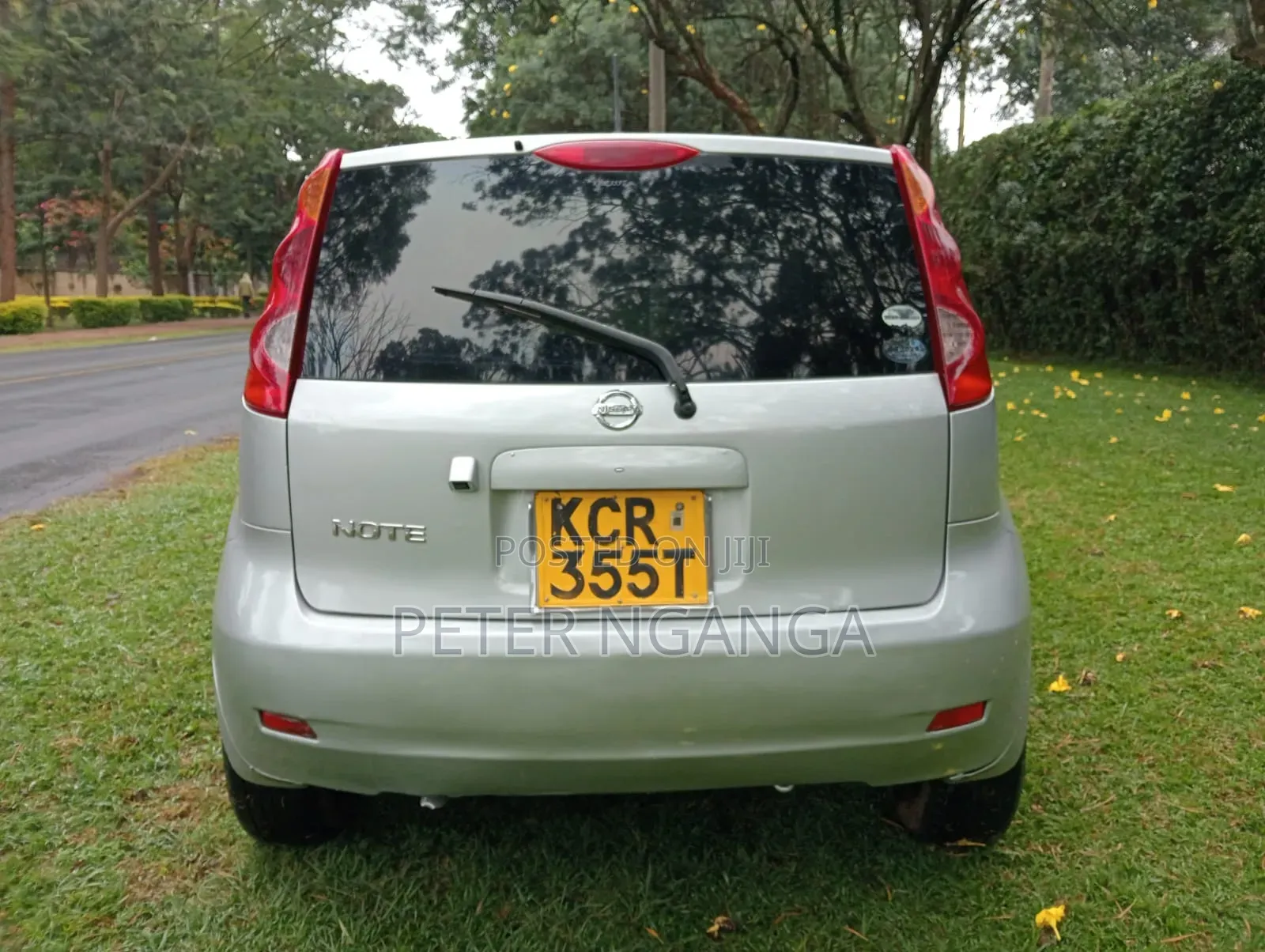 Nissan Note 2011 Gray
