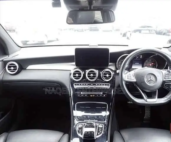 Mercedes-Benz GLC-Class 2019 White