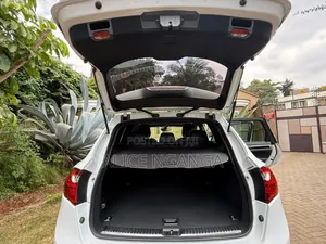 Porsche Cayenne 2014 White