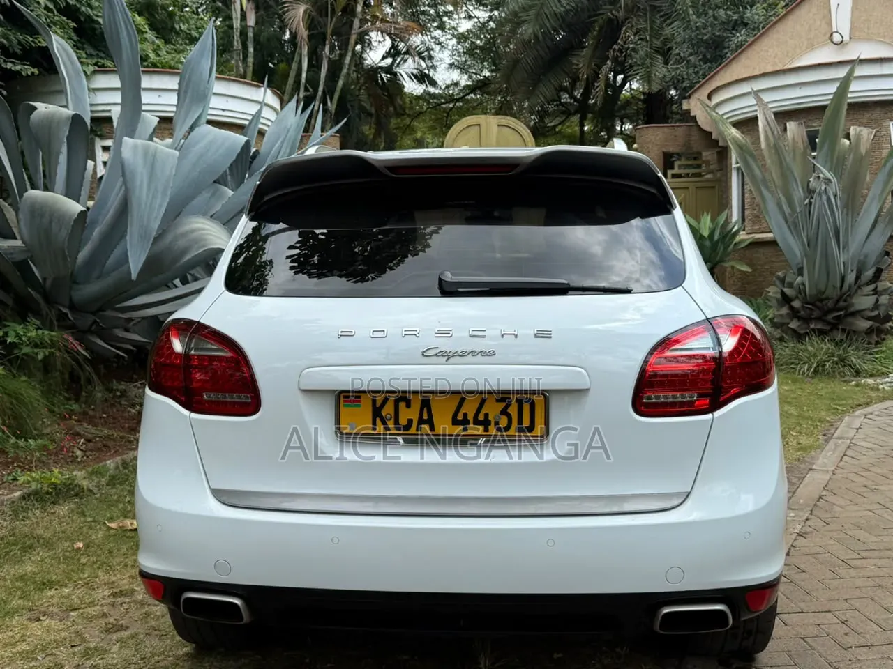 Porsche Cayenne 2014 White