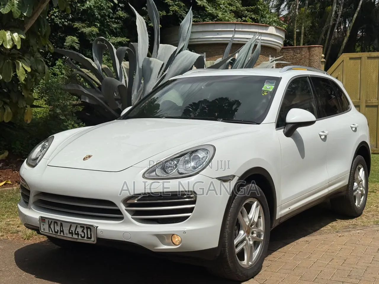 Porsche Cayenne 2014 White