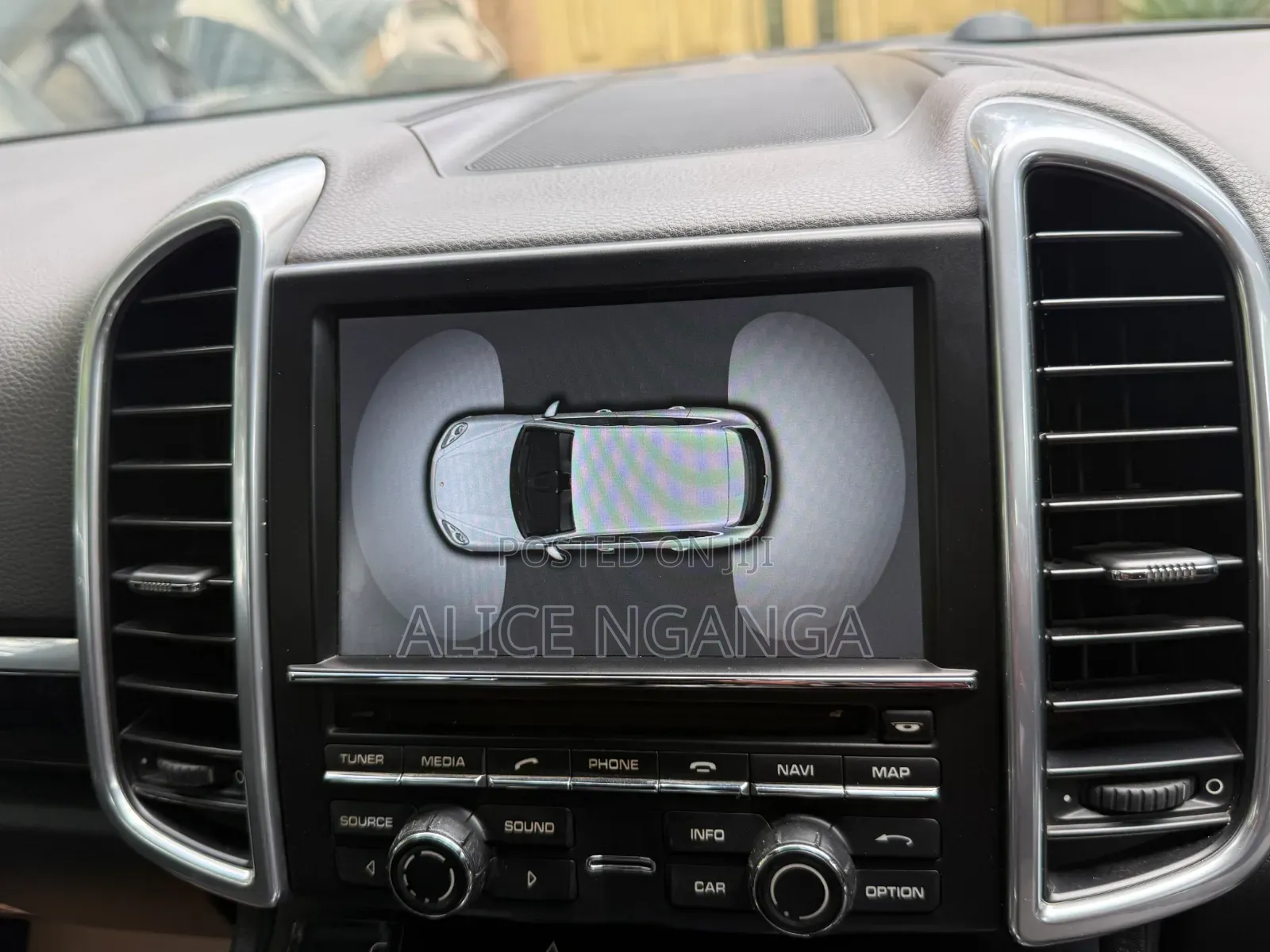 Porsche Cayenne 2014 White