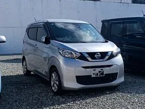 Nissan Dayz 2019 Silver