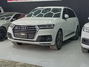 Audi Q7 2019 Pearl