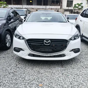 Mazda Axela 2019 White