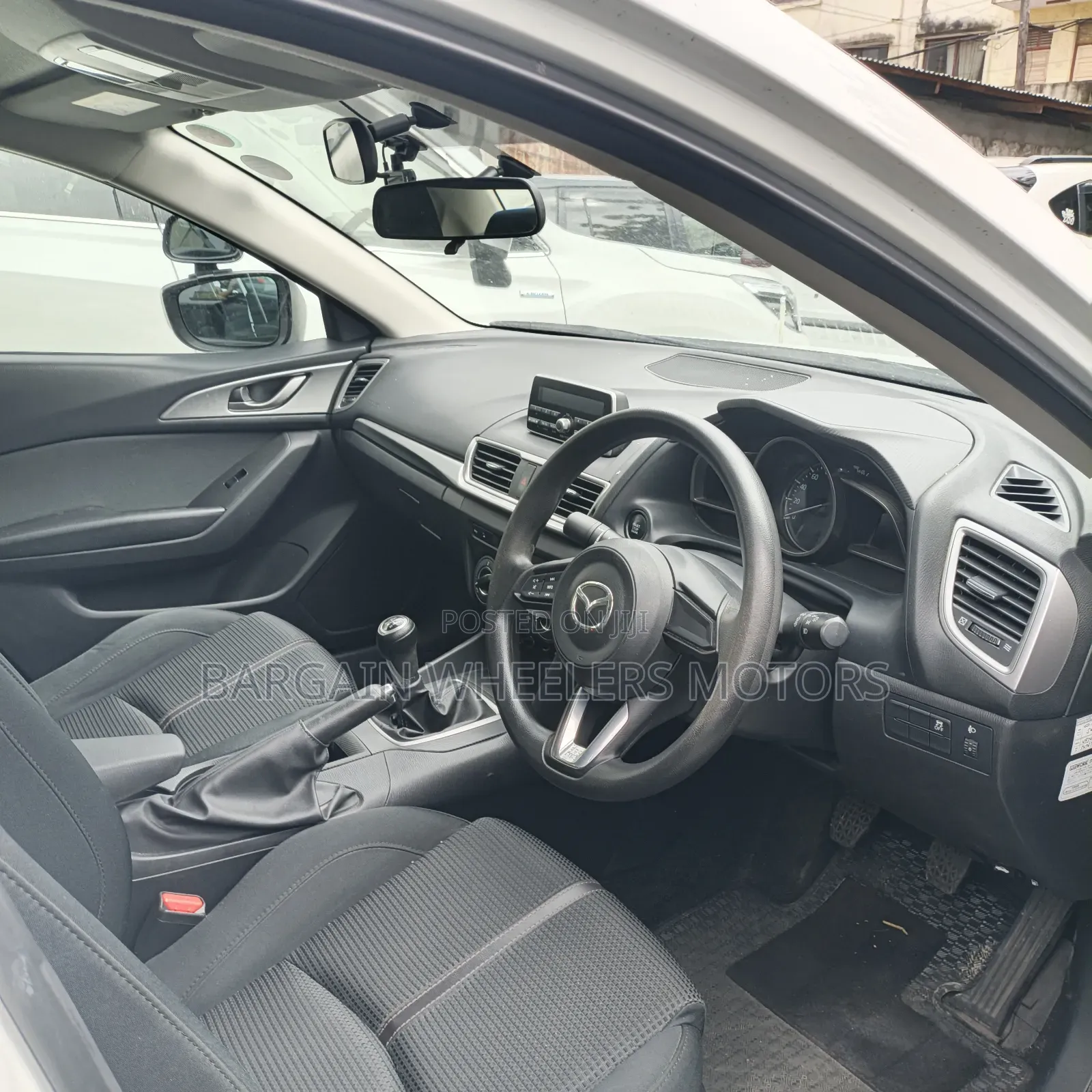 Mazda Axela 2019 White