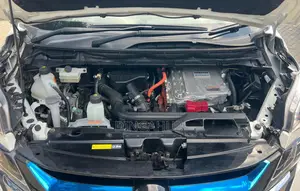 Nissan Serena 2019 Pearl