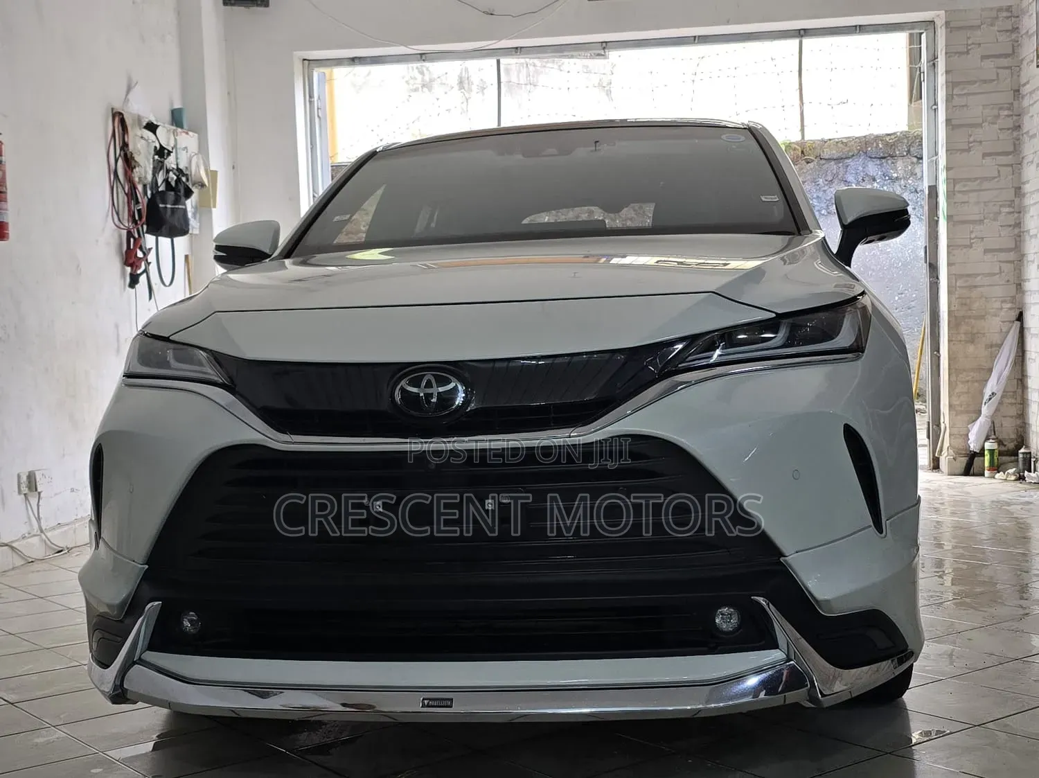 Toyota Harrier 2021 White