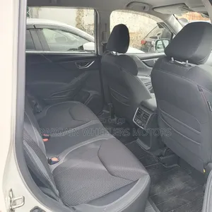 Subaru Forester 2019 White