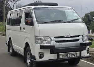 Toyota HiAce 2016 White