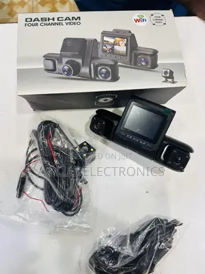 4 Lens Dash Camera D43 With Wifi – Front, Rear Cabin View Recording