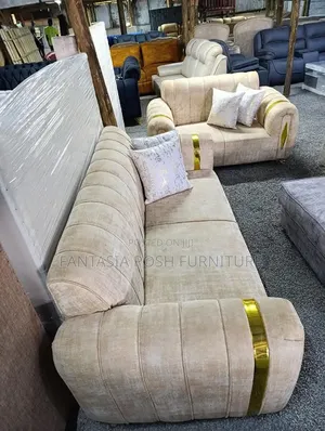 Cream/White 3+2 Seater Sofa Set