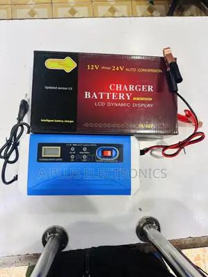 Battery Charger 12/24a V10a – Heavy Duty Fast Charging