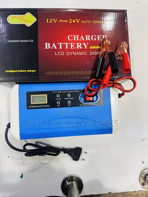 Battery Charger 12/24a V10a – Quick Charge Power Supply for Vehicles