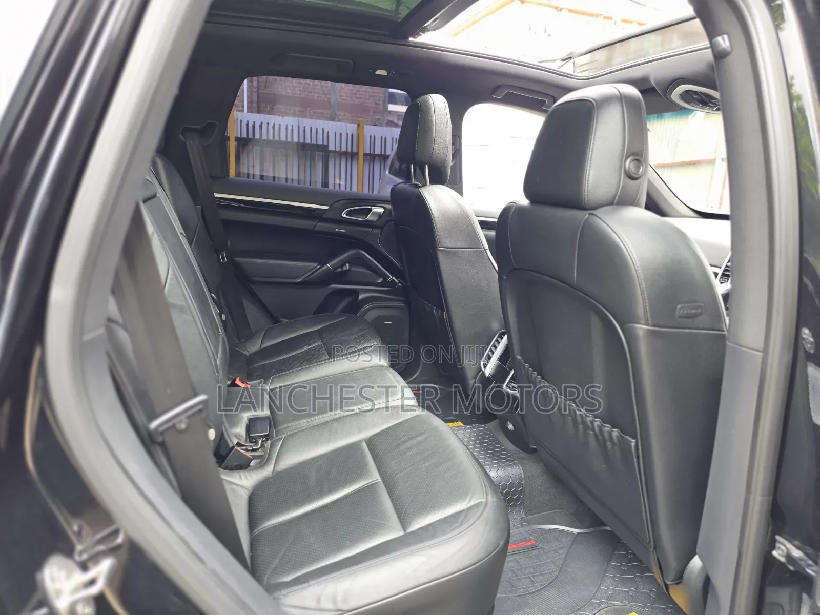 Porsche Cayenne 2014 Black