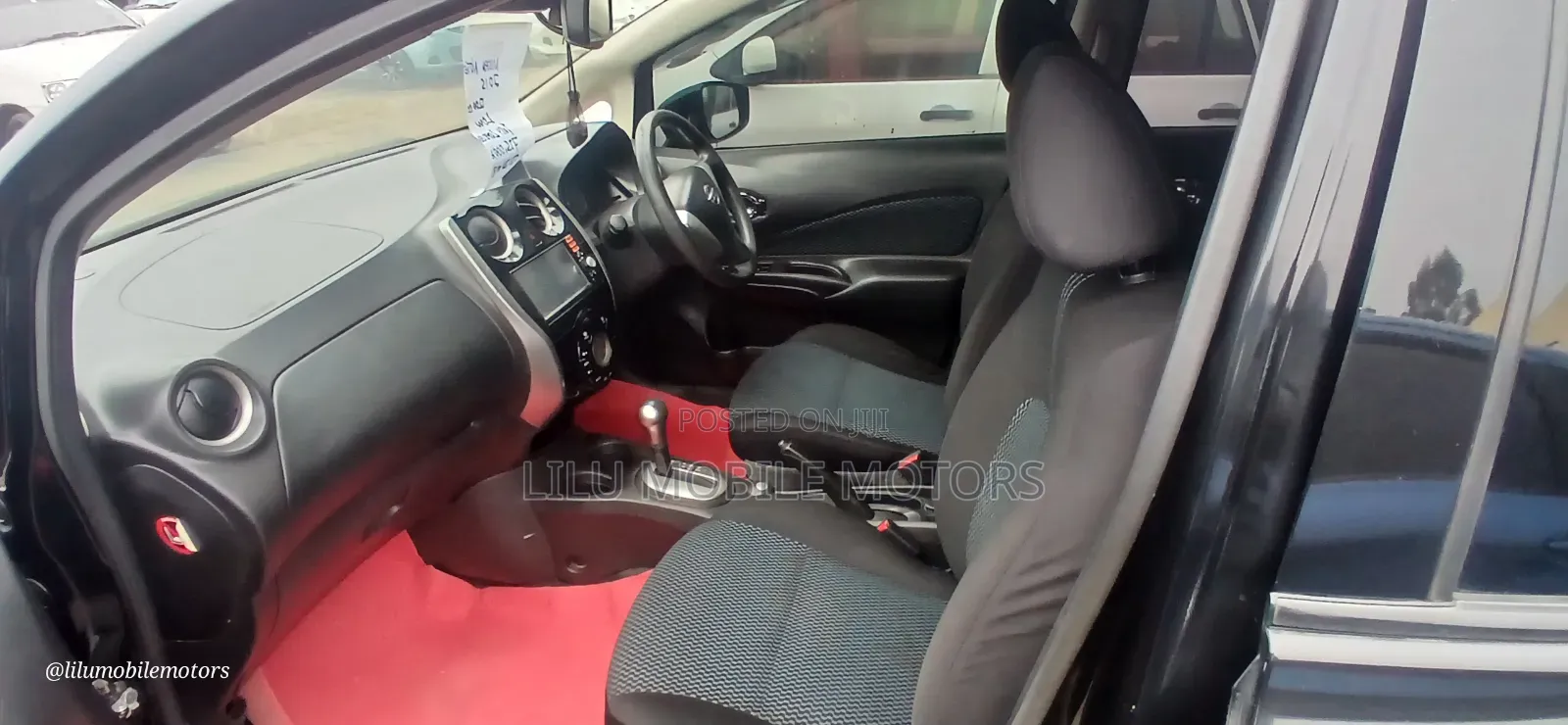 Nissan Note 2015 Black