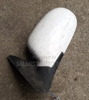 Nissan B15 Sidemirror