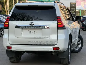 Toyota Land Cruiser Prado 2.7 2021 White