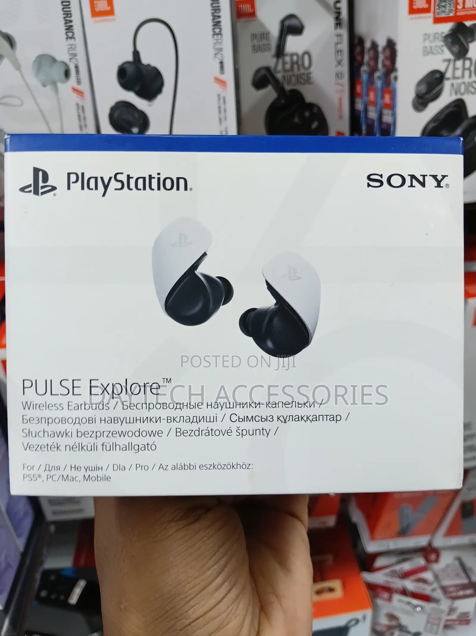 Ps5 Pulse Explore Wireless in-Ear Earbuds.