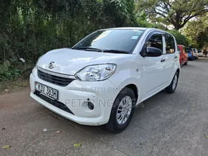 Toyota Passo 2018 White