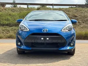 Toyota Aqua 2019 Blue