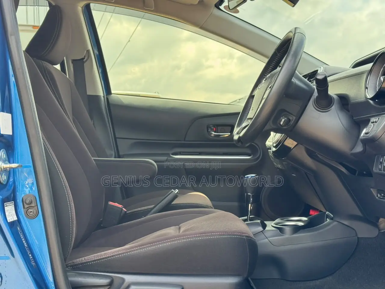 Toyota Aqua 2019 Blue