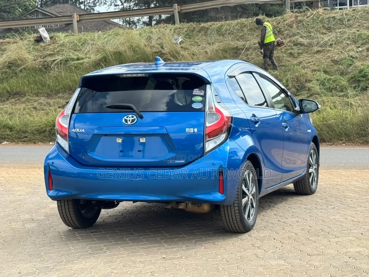 Toyota Aqua 2019 Blue