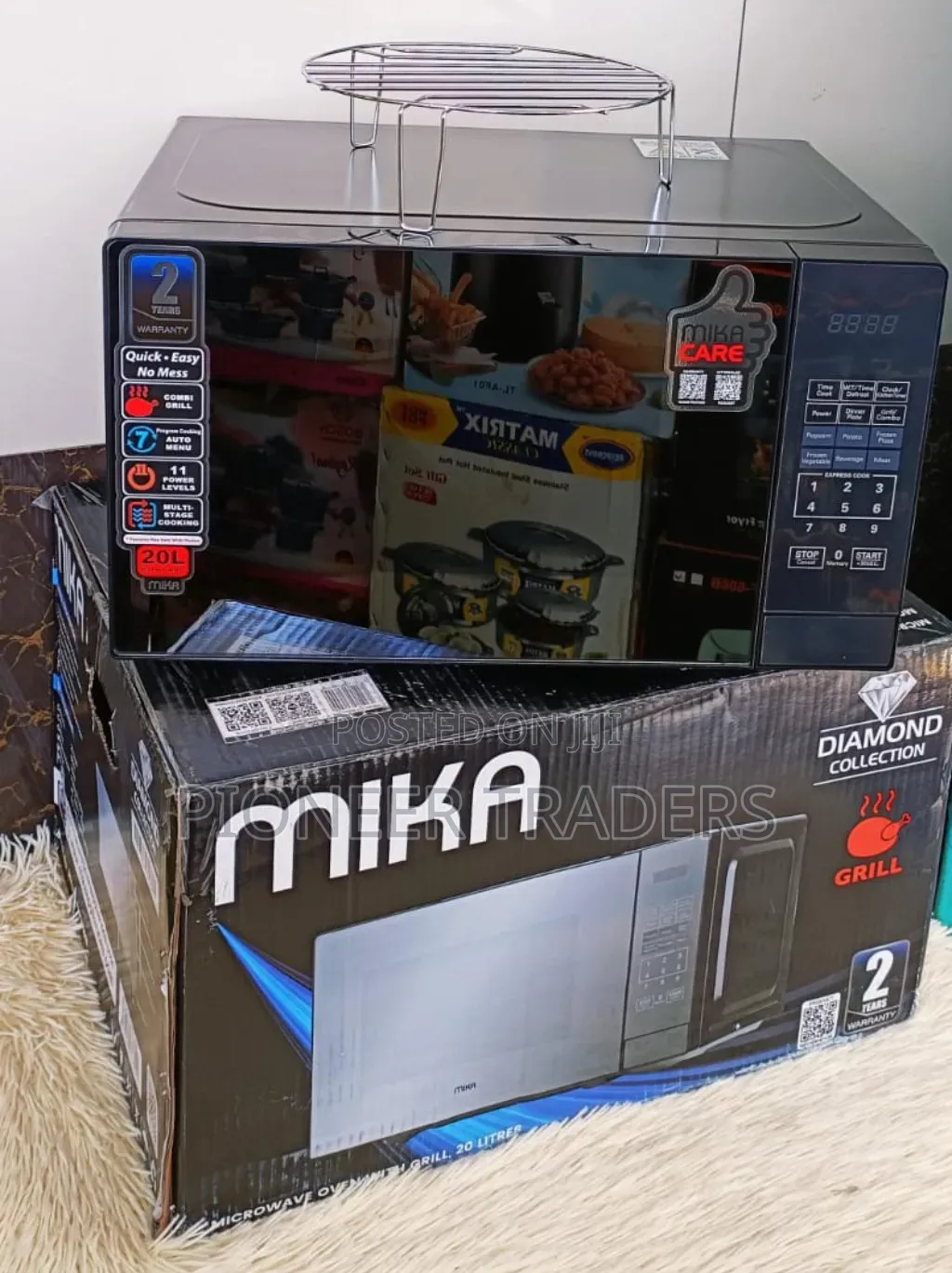 Mika Microwave Oven Grill 20ltr With 1000w Grill Silver