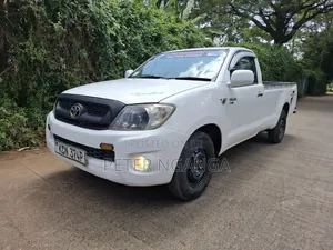 Toyota Hilux 2011 Off white