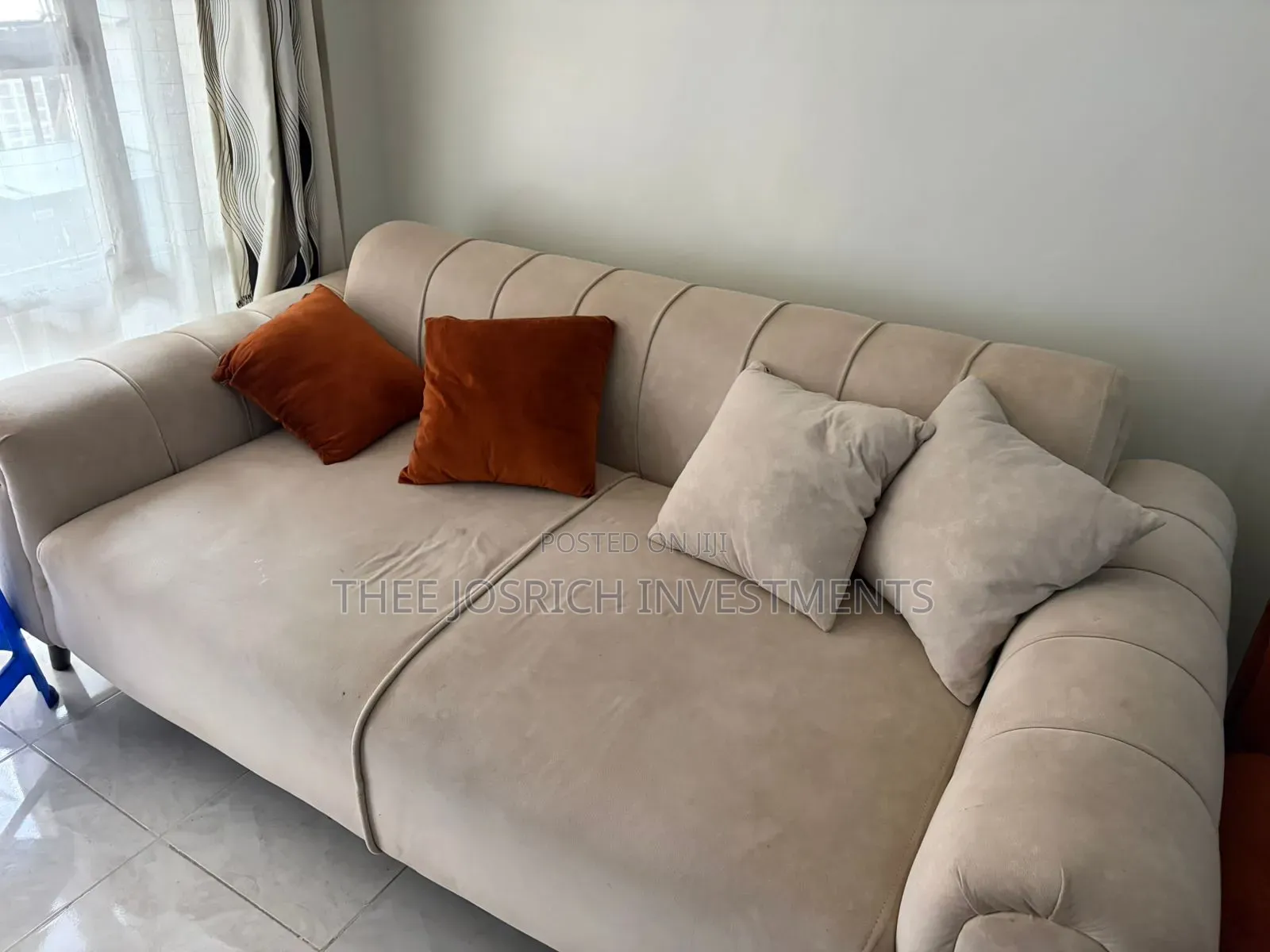 5 Seater Floral Sofa