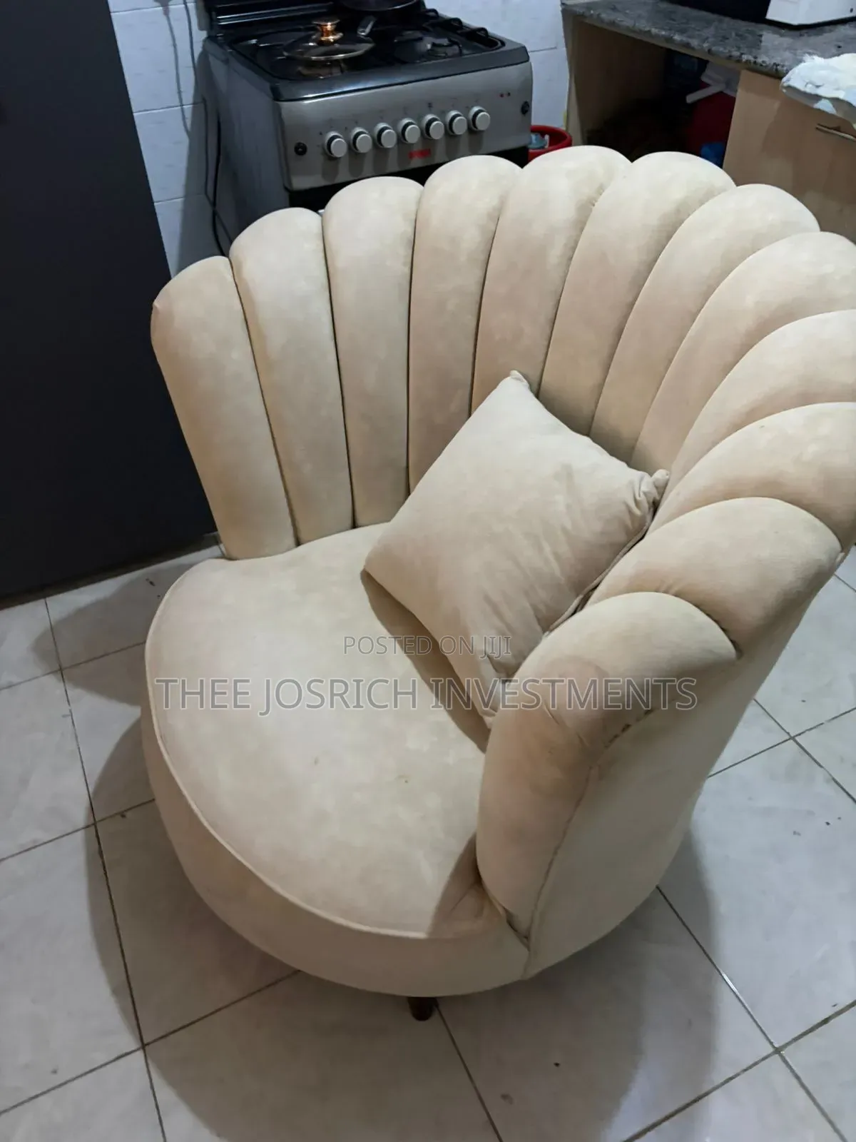 5 Seater Floral Sofa