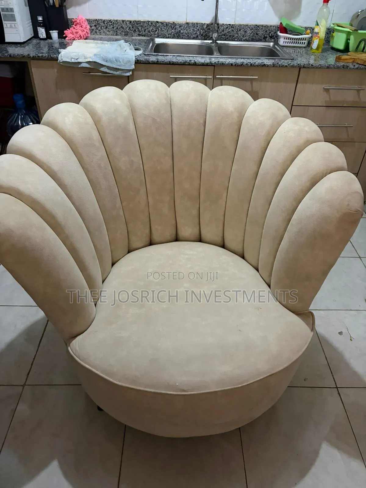 5 Seater Floral Sofa