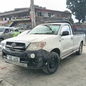 Toyota Hilux 2008 Silver