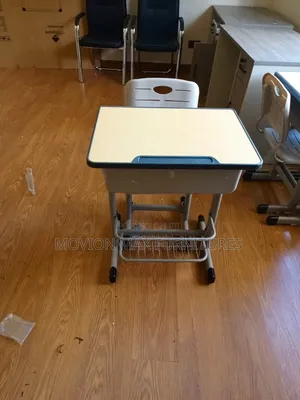 Kiddagarten Desk With Chair