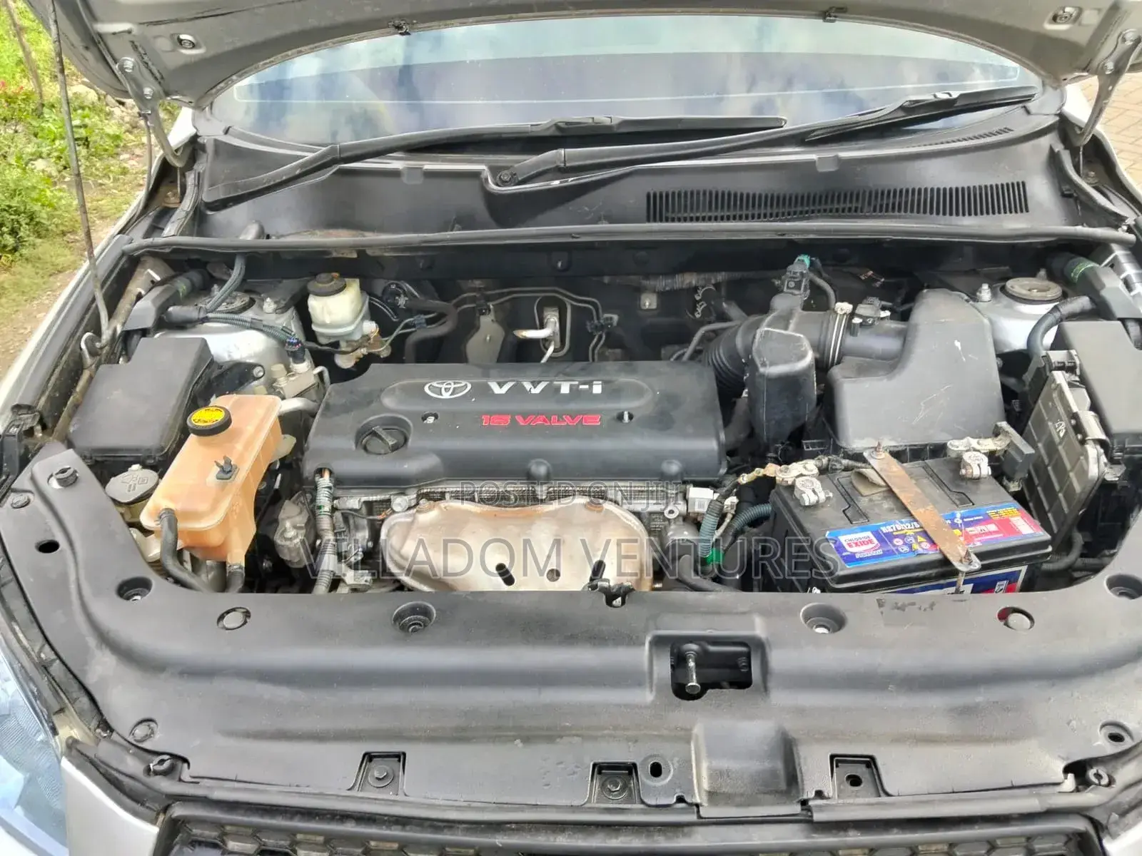 Toyota RAV4 2010 Silver