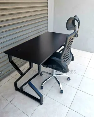 Black Metallic Table +Chair Office Chair