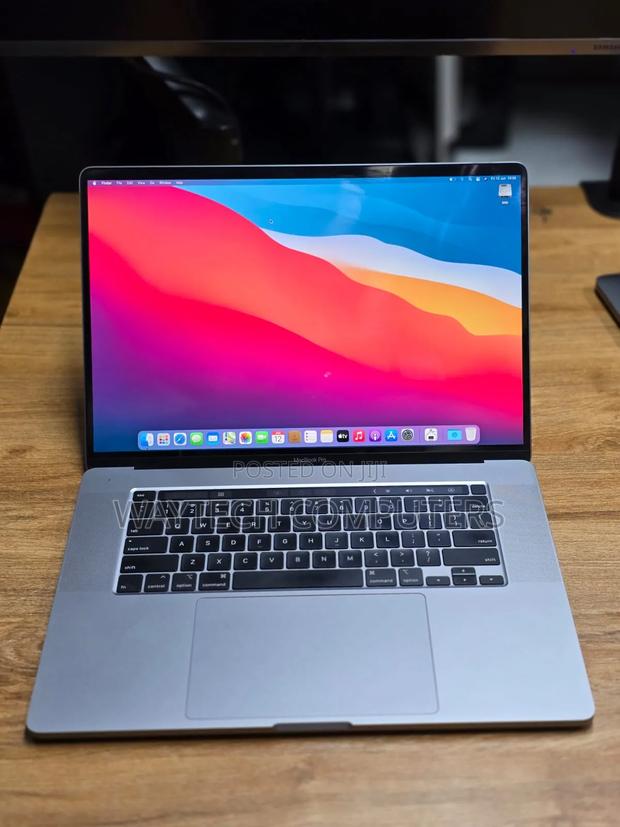Laptop Apple MacBook Pro 16GB Intel Core Ultra 9 SSD 1T - main view