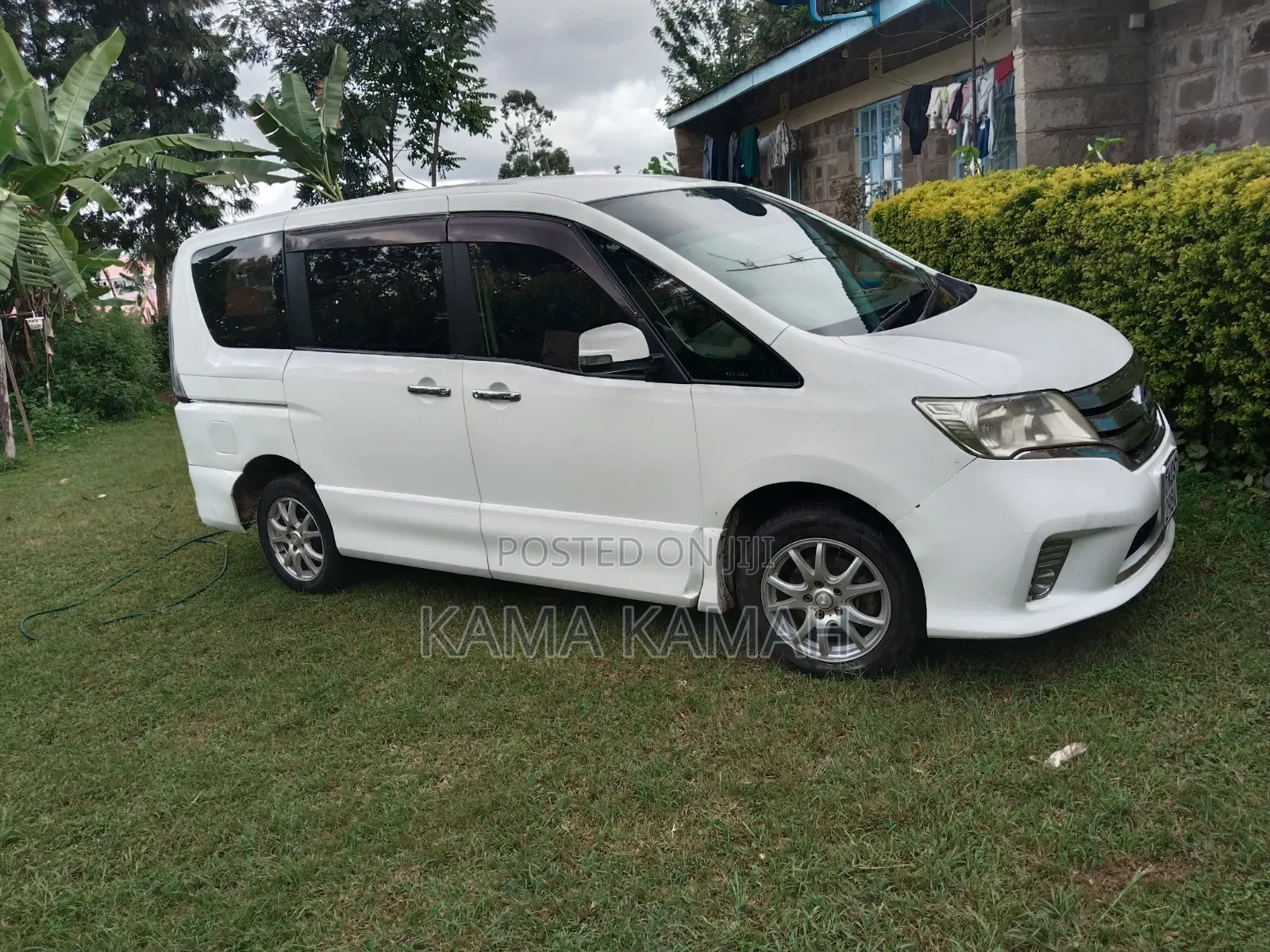 Nissan Serena 2013 White