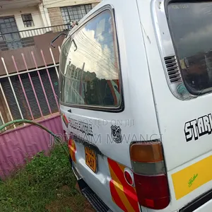 Toyota HiAce 2003 White