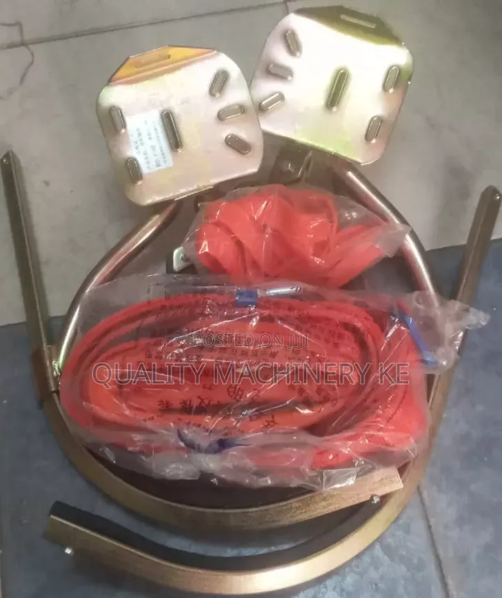 Adjustable Concrete Climber With Safety Belt