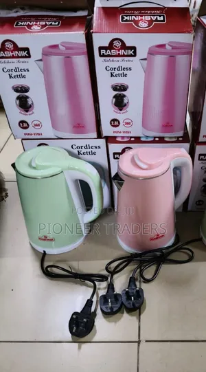 Rashnik Kettle 2.3 Litres Plastic